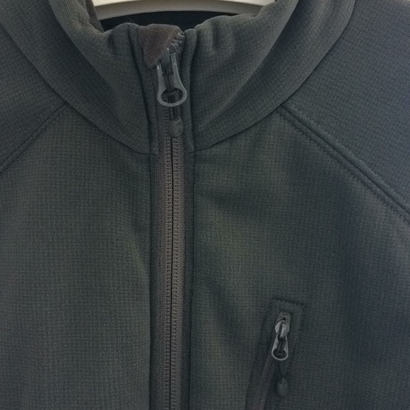 Mountain Equipment Co-op sweater - Picture 2 of 8